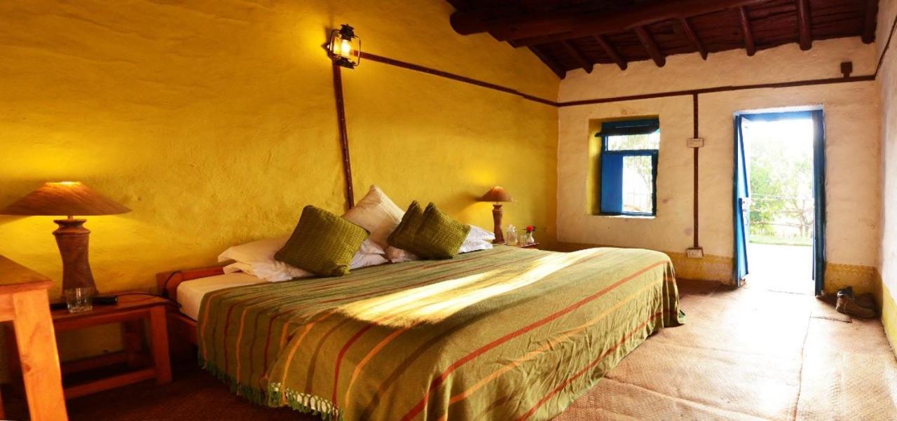 アルモラ Thikalna Himalayan Retreatヴィラ エクステリア 写真