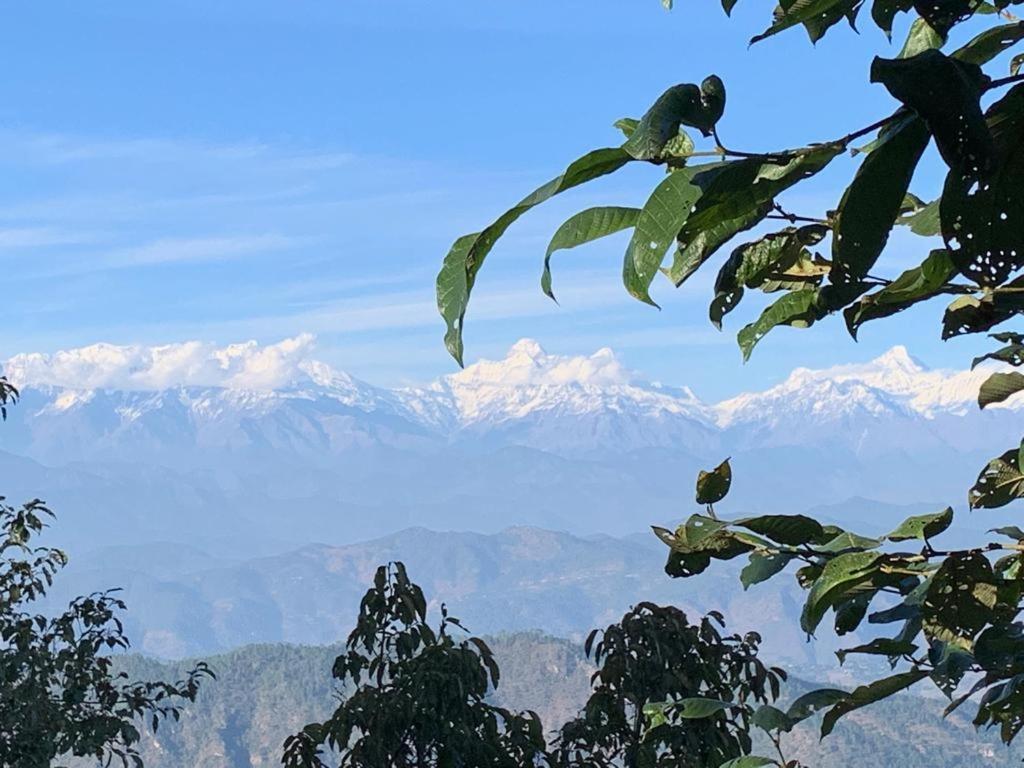 アルモラ Thikalna Himalayan Retreatヴィラ エクステリア 写真